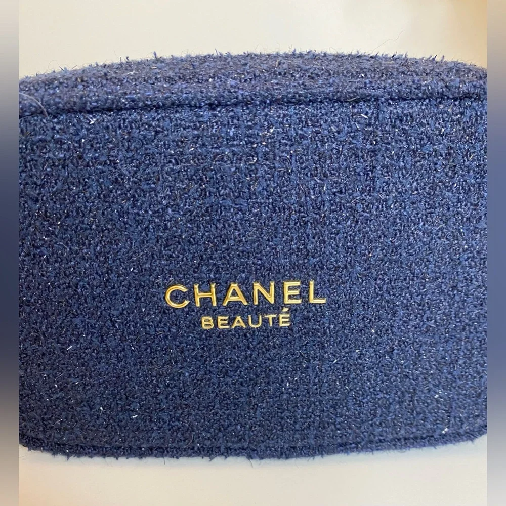 Chanel Beaut’e Line Blue Tweed Makeup Bag Pouch, NEW/ no box